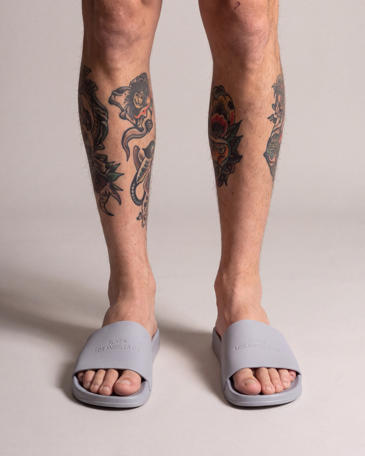 Ruxen LA Slides — Silver Grey — model front