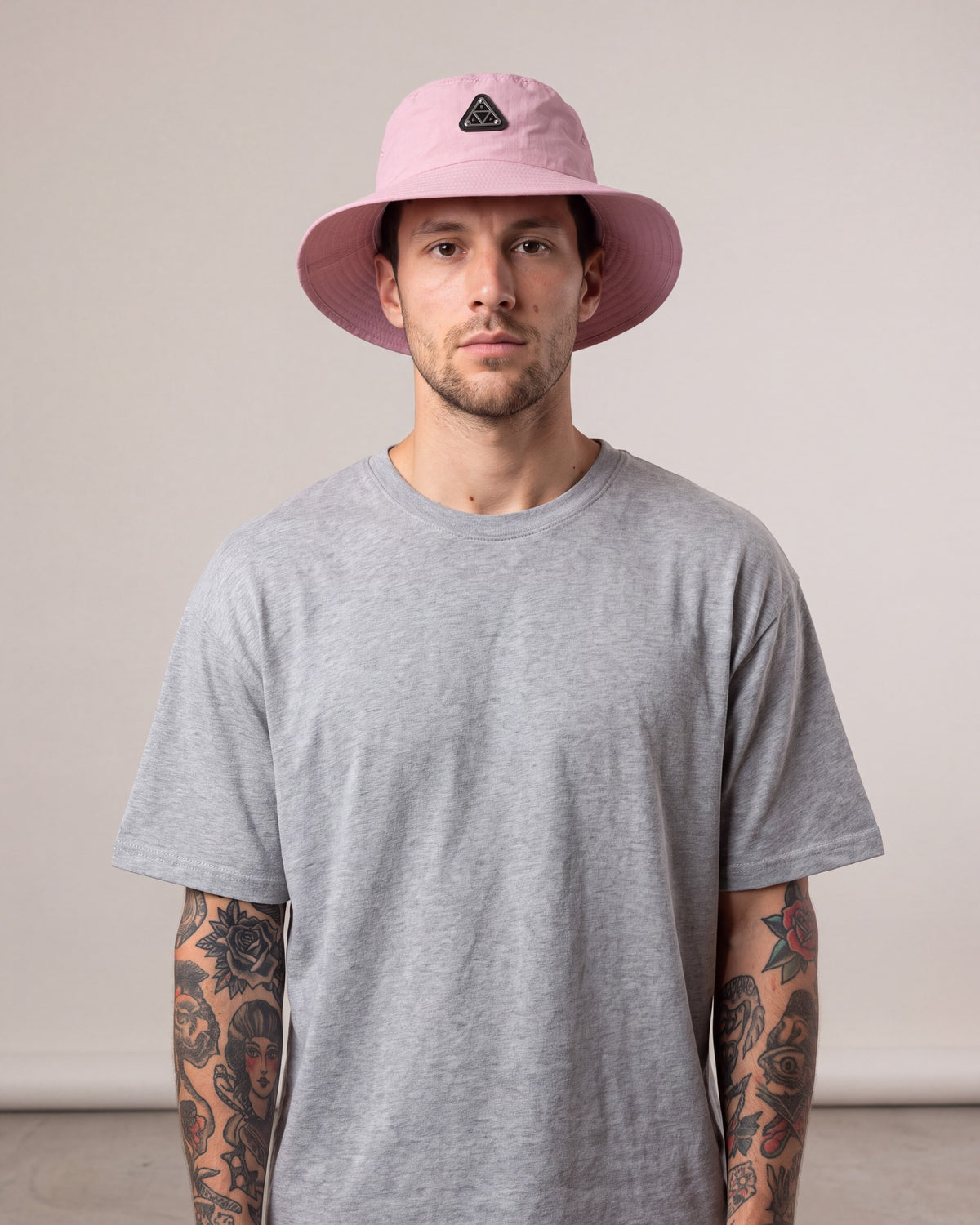 Huf Metal TT Bucket hats — Pink — model front