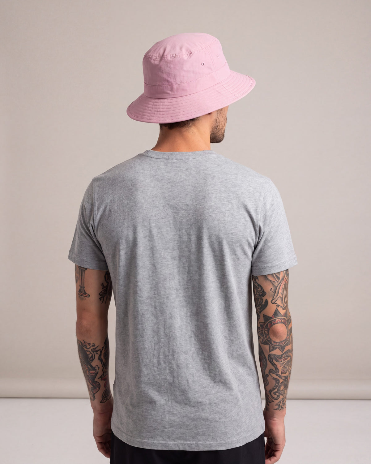 Huf Metal TT Bucket hats — Pink — model back