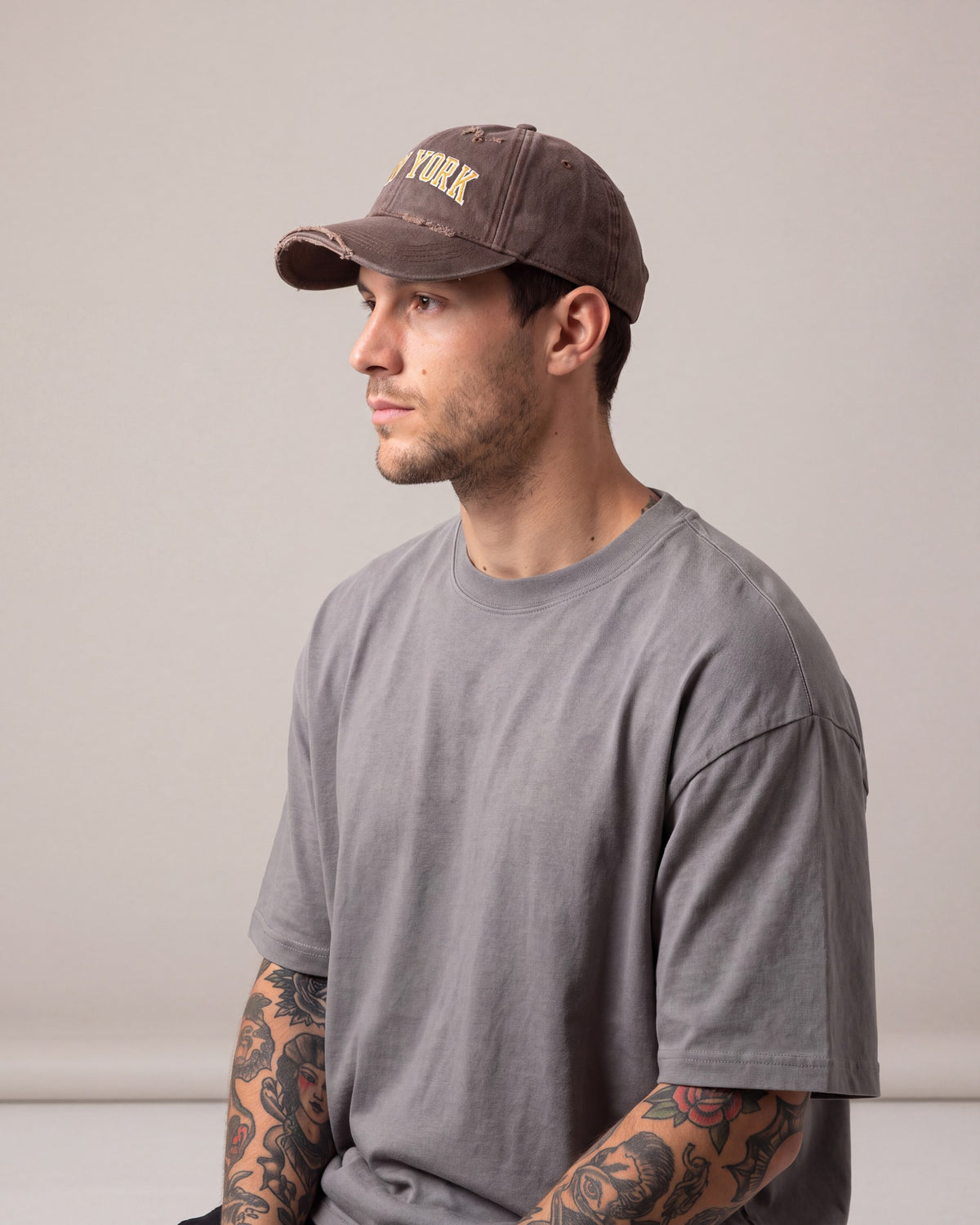 O15 NY Baseball Dad hats — Brown — model side