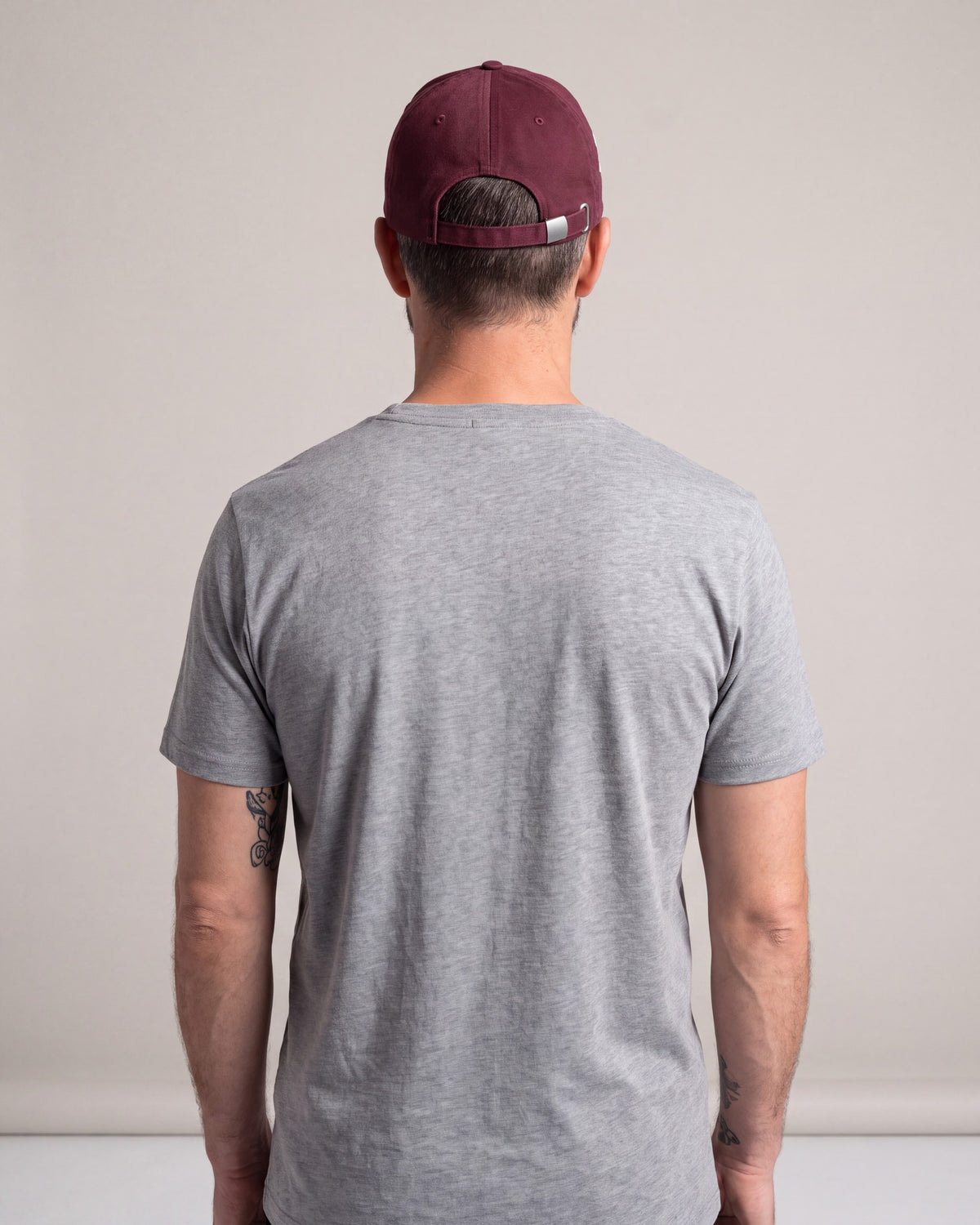 O15 NY Baseball Dad hats — Burgundy — model back