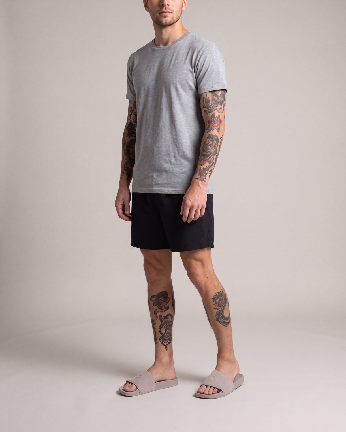 Ruxen LA Slides — Khaki — model angle