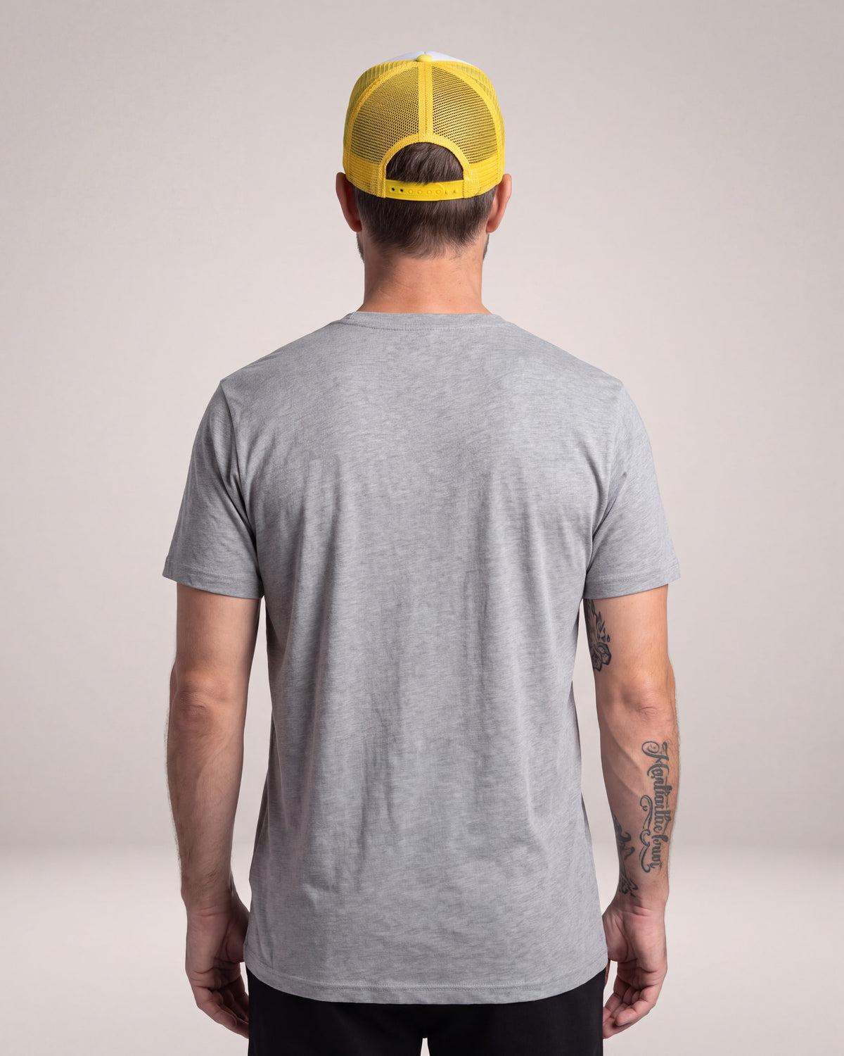 Weather Report Rain Or Shine Trucker hats — Yellow/White — model back