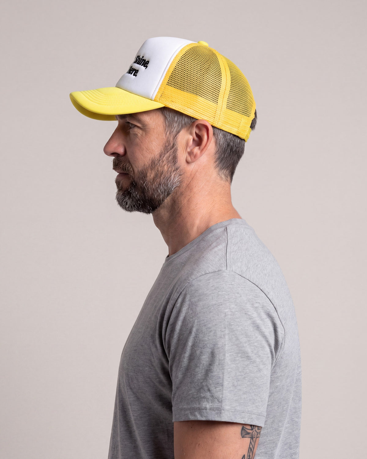 Weather Report Rain Or Shine Trucker hats — Yellow/White — model side