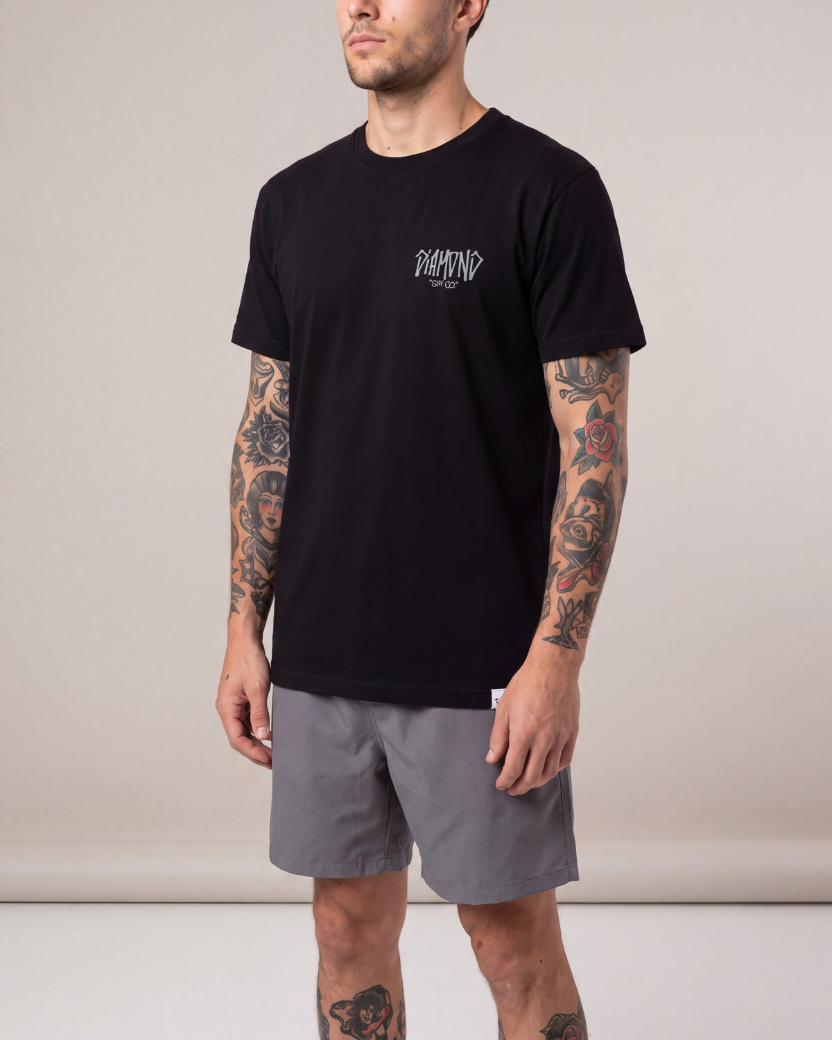 Diamond Supply New Logo SS tees — Black — model side