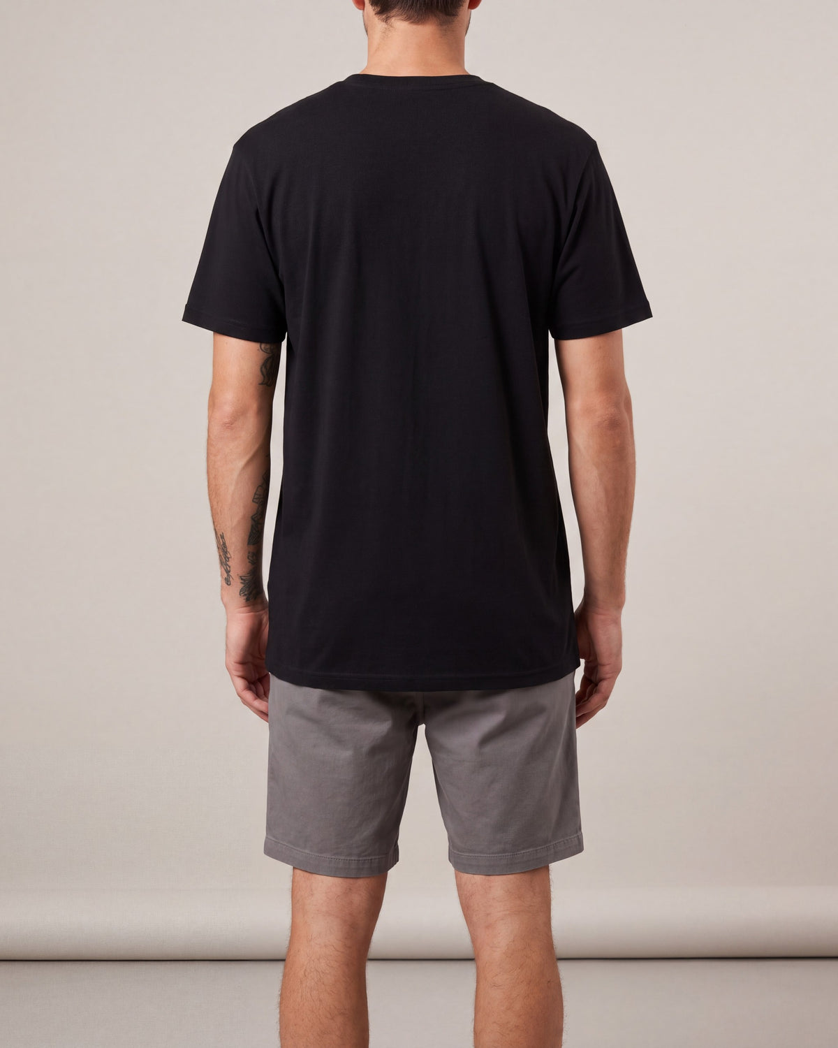 Licensed Alive In '75 SS tees — Black — model back